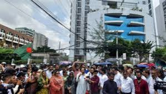 স্থানীয় সরকার নির্বাচনের দাবিতে এনসিপি’র বিক্ষোভ স্থানীয় সরকার নির্বাচনের দাবিতে এনসিপি’র বিক্ষোভ