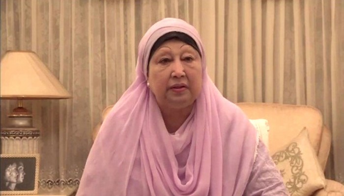 গণতন্ত্র পদে পদে বাধাগ্রস্ত হচ্ছে : খালেদা জিয়া গণতন্ত্র পদে পদে বাধাগ্রস্ত হচ্ছে : খালেদা জিয়া