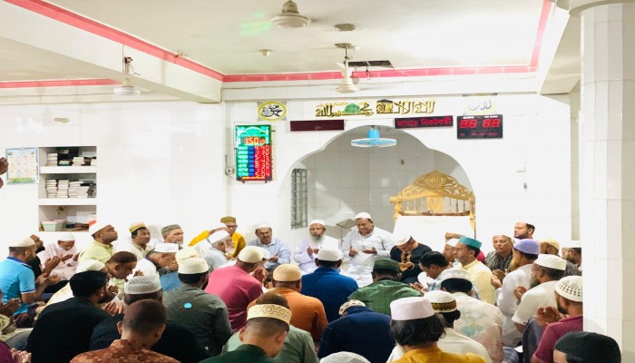 জিয়াউর রহমানের শাহাদাত বার্ষিকীতে মিলাদ ও দোয়া মাহফিল জিয়াউর রহমানের শাহাদাত বার্ষিকীতে মিলাদ ও দোয়া মাহফিল