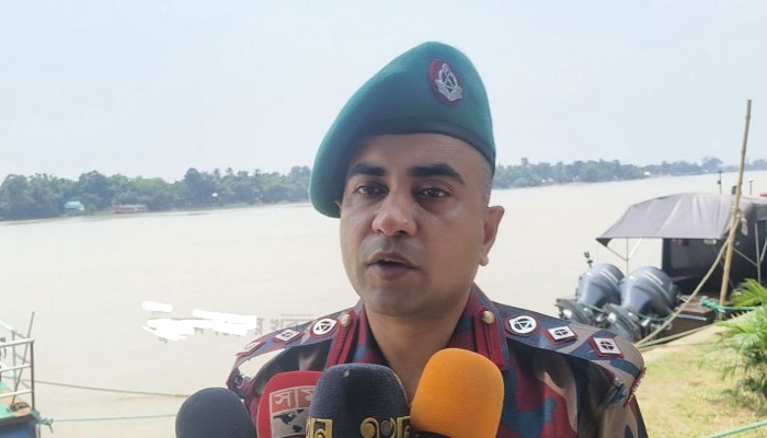 সীমান্তে পাচার রোধে কঠোর অবস্থানে বিজিবি সীমান্তে পাচার রোধে কঠোর অবস্থানে বিজিবি