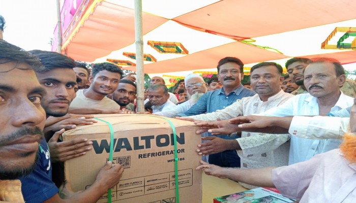 জামালগঞ্জে ফুটবল টুর্নামেন্ট সম্পন্ন জামালগঞ্জে ফুটবল টুর্নামেন্ট সম্পন্ন