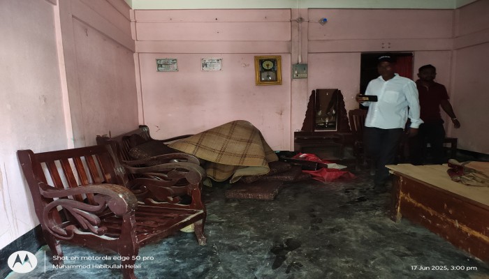 ছাতকে প্রবাসীর বাড়িতে হামলা ও লুটপাটের অভিযোগ ছাতকে প্রবাসীর বাড়িতে হামলা ও লুটপাটের অভিযোগ