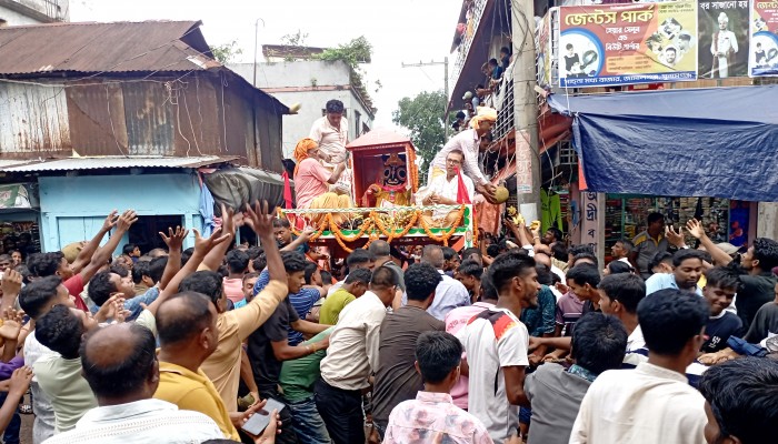 জামালগঞ্জে রথযাত্রা অনুষ্ঠিত জামালগঞ্জে রথযাত্রা অনুষ্ঠিত