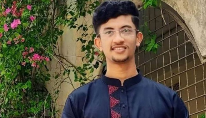 সেই ‘সমন্বয়ক’ রিয়াদের বাসা থেকে ২ কোটি ২৫ লাখ টাকার চেক-এফডিআর নথি উদ্ধার সেই ‘সমন্বয়ক’ রিয়াদের বাসা থেকে ২ কোটি ২৫ লাখ টাকার চেক-এফডিআর নথি উদ্ধার
