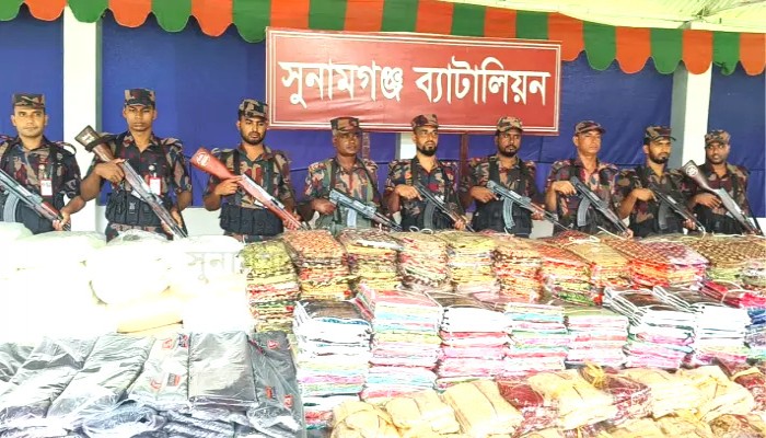 ২ কোটি ২৯ লাখ টাকার ভারতীয় পণ্য জব্দ ২ কোটি ২৯ লাখ টাকার ভারতীয় পণ্য জব্দ