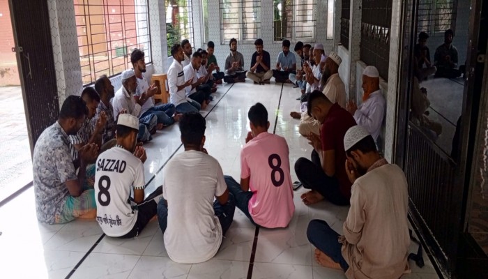বিশ্বম্ভরপুরে ছাত্রদলের দোয়া মাহফিল অনুষ্ঠিত বিশ্বম্ভরপুরে ছাত্রদলের দোয়া মাহফিল অনুষ্ঠিত
