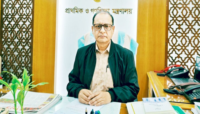 প্রাথমিক শিক্ষকরা গ্রামে থাকতে চান না, শহরে বদলি হতে চান : গণশিক্ষা উপদেষ্টা প্রাথমিক শিক্ষকরা গ্রামে থাকতে চান না, শহরে বদলি হতে চান : গণশিক্ষা উপদেষ্টা
