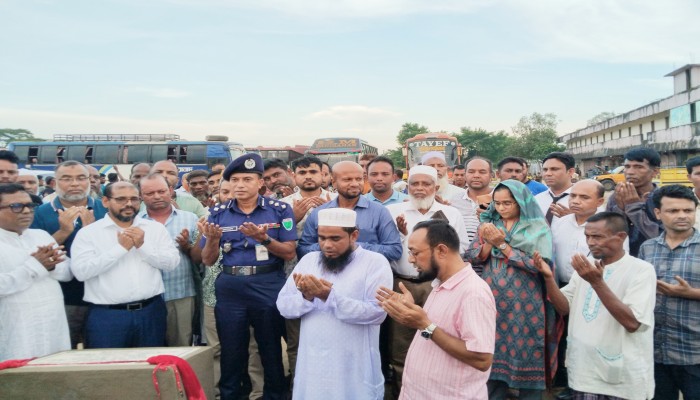সুনামগঞ্জ কেন্দ্রীয় বাস টার্মিনাল উদ্বোধন সুনামগঞ্জ কেন্দ্রীয় বাস টার্মিনাল উদ্বোধন
