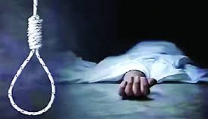 স্ত্রীর সাথে অভিমান করে স্বামীর আত্মহত্যা স্ত্রীর সাথে অভিমান করে স্বামীর আত্মহত্যা
