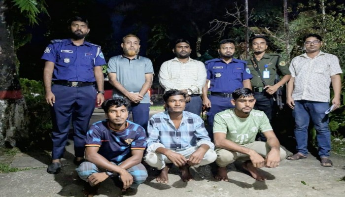 তাহিরপুরে অবৈধভাবে বালু উত্তোলনের দায়ে ৩ জনের কারাদণ্ড তাহিরপুরে অবৈধভাবে বালু উত্তোলনের দায়ে ৩ জনের কারাদণ্ড