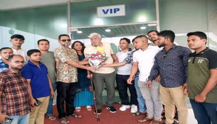 নেতা-কর্মীদের ভালোবাসায় সিক্ত হলেন নাছির চৌধুরী নেতা-কর্মীদের ভালোবাসায় সিক্ত হলেন নাছির চৌধুরী