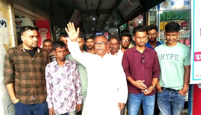 জগন্নাথপুরে এমপি প্রার্থী এমএ কাহারের গণসংযোগ জগন্নাথপুরে এমপি প্রার্থী এমএ কাহারের গণসংযোগ