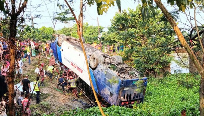 মা-মেয়ে নিহতের ঘটনায় থানায় মামলা মা-মেয়ে নিহতের ঘটনায় থানায় মামলা