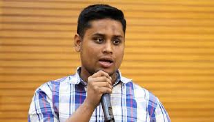 কয়েকটি দল সচিবালয়ে গিয়ে ডিসি ভাগাভাগি করছে : হাসনাত আবদুল্লাহ কয়েকটি দল সচিবালয়ে গিয়ে ডিসি ভাগাভাগি করছে : হাসনাত আবদুল্লাহ