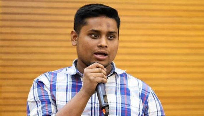 জুলাই আন্দোলনের পর সবচেয়ে বেশি সুযোগ-সুবিধা নিয়েছেন আমলারা : হাসনাত আবদুল্লাহ জুলাই আন্দোলনের পর সবচেয়ে বেশি সুযোগ-সুবিধা নিয়েছেন আমলারা : হাসনাত আবদুল্লাহ