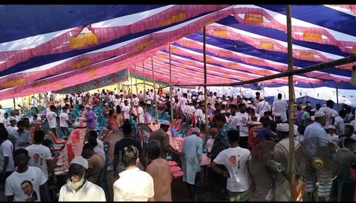 জামালগঞ্জে ঐতিহ্যবাহী দশ হাজার মানুষের মেজবান