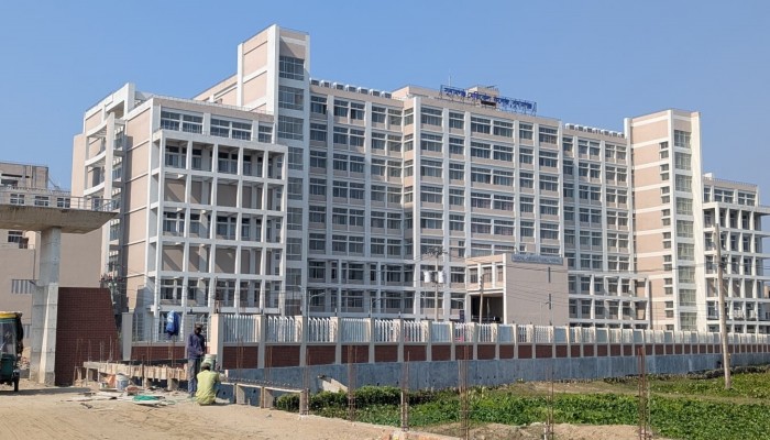 সুনামগঞ্জ মেডিকেল কলেজে শিক্ষক সংকটে পাঠদান ব্যাহত