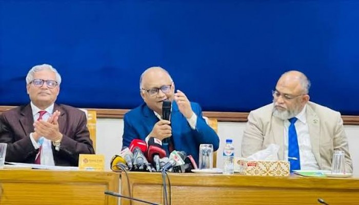 প্রার্থীদের হলফনামায় দুদকের নজর রয়েছে : দুদক চেয়ারম্যান