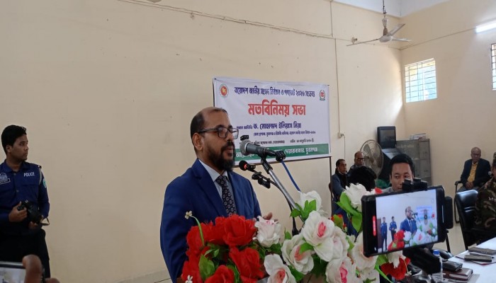 হ্যাঁ বা না ভোট দেওয়া ভোটারদের ব্যক্তি স্বাধীনতা : জেলা প্রশাসক