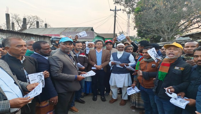 ধানের শীষের পক্ষে কেন্দ্রীয় যুবদল নেতা মাহবুবের গণসংযোগ