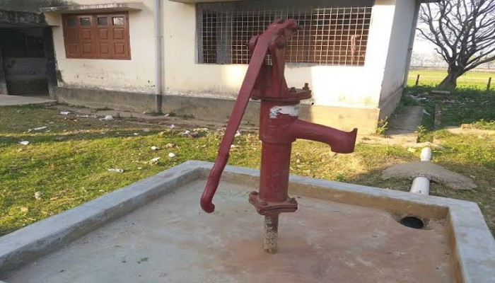 ছাতকে ৮০ শতাংশ টিউবওয়েল পানিশূন্য, চরম দুর্ভোগে মানুষ