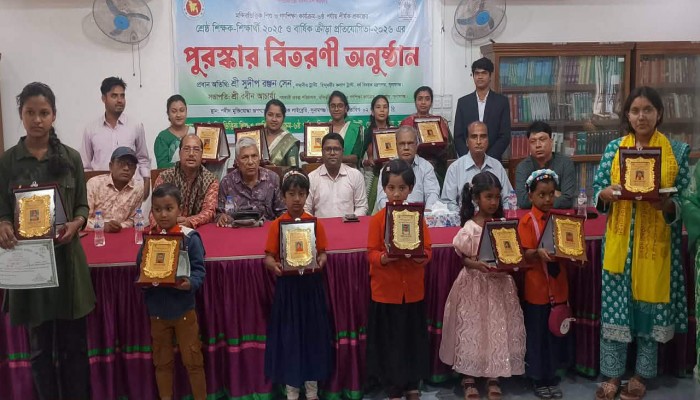 মন্দিরভিত্তিক শিশু ও গণশিক্ষা কার্যক্রমের উদ্যোগে শ্রেষ্ঠ শিক্ষক -শিক্ষার্থী সম্মাননা প্রদান