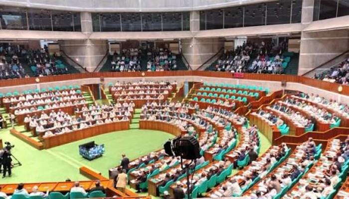 শোক প্রস্তাব থেকে যুদ্ধাপরাধীদের নাম প্রত্যাহারের দাবি