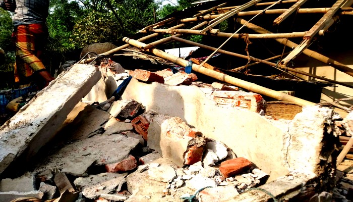 জগন্নাথপুরে মুক্তিযোদ্ধা পরিবারের বাড়িঘর ভাঙচুরের অভিযোগ