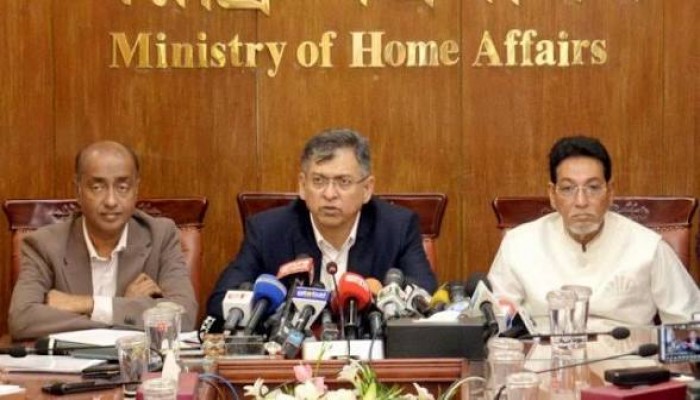 অধ্যাদেশ নিয়ে বিরোধীদল ইস্যু তৈরির চেষ্টা করছে : স্বরাষ্ট্রমন্ত্রী