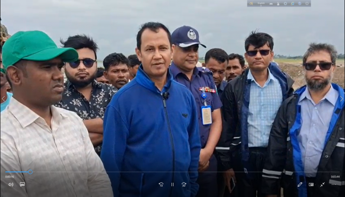 ক্ষতিগ্রস্ত কৃষকদের পাশে থাকার আশ্বাস দিলেন এমপি কামরুজ্জামান কামরুল