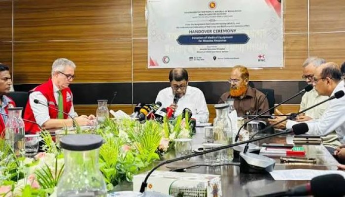হামের জন্য দায়িত্বরত ডাক্তার-নার্সদের ঈদের ছুটি বাতিল