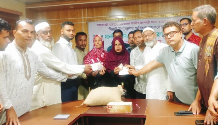 দিরাইয়ে হাওর মানবিক সহায়তা কার্ড বিতরণ