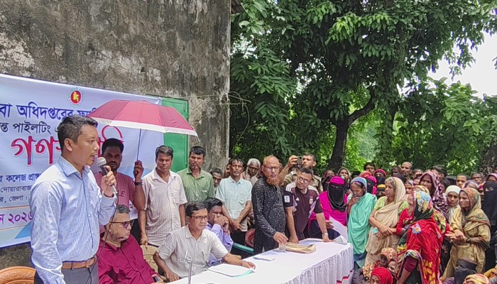 ফ্যামিলি কার্ড কার্যক্রম বাস্তবায়নে দোয়ারাবাজারে গণশুনানি