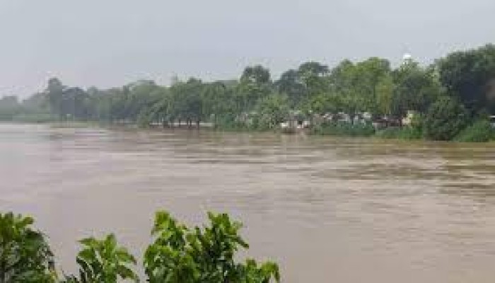 বড় বন্যার শঙ্কা নেই