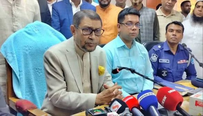 হুঁশিয়ারি স্বাস্থ্যমন্ত্রীর শনিবারের মধ্যে সব ক্লিনিকে ডেলিভারি রুম না করলে লাইসেন্স বাতিল