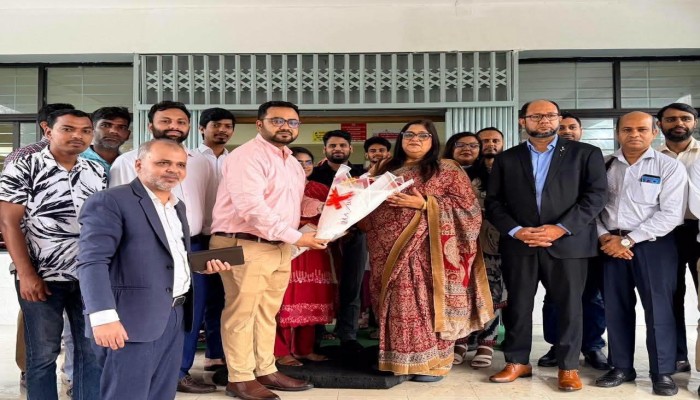 শান্তিগঞ্জ স্বাস্থ্য কমপ্লেক্স পরিদর্শনে স্বাস্থ্য অধিদপ্তরের অতিরিক্ত মহাপরিচালক