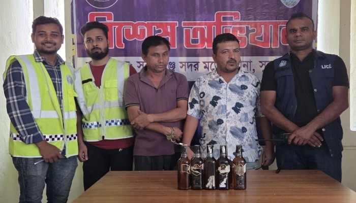 ভারতীয় মদসহ কথিত সাংবাদিক লিটন আটক