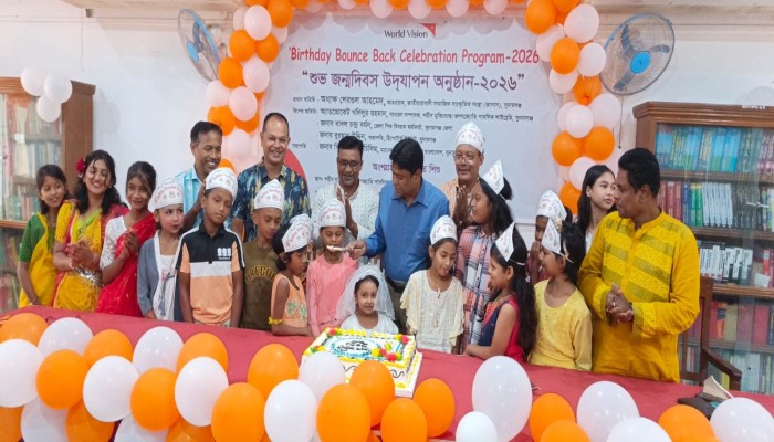 ২০০ শিশুর জন্মদিন উদযাপন