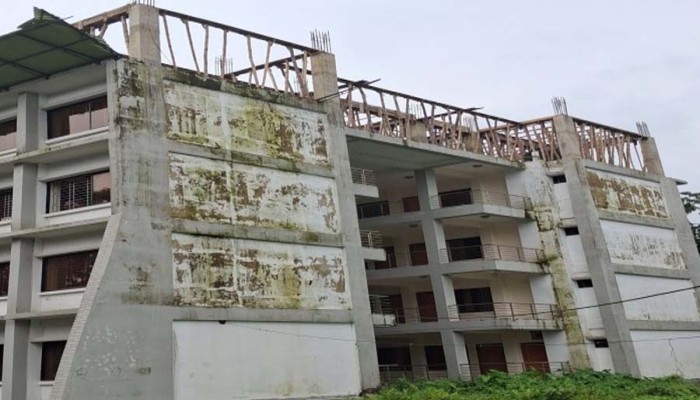 সুনামগঞ্জ সদর উপজেলা পরিষদ ভবন নির্মাণকাজ অনিয়মের সন্ধান পেয়েছে তদন্ত কমিটি