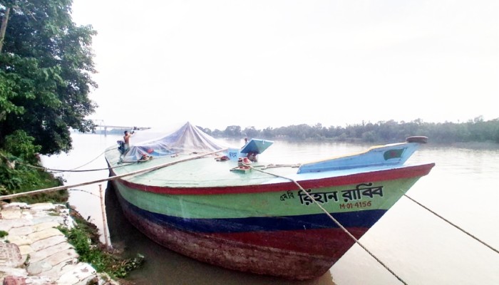 সার পাচারে জড়িত ডিলাররা ধরা-ছোঁয়ার বাইরে