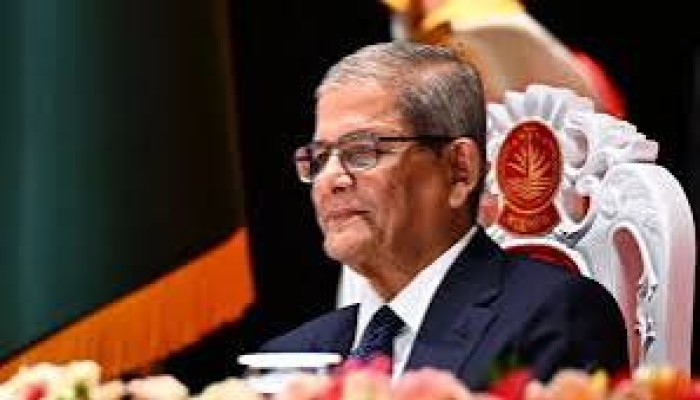 গণতন্ত্র রক্ষা করাই এখন সবচেয়ে বড় কাজ : সিলেটে রাষ্ট্রপতি