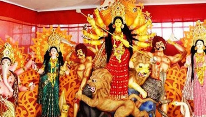 শারদীয় দুর্গোৎসব শুরু, আজ মহাষষ্ঠী